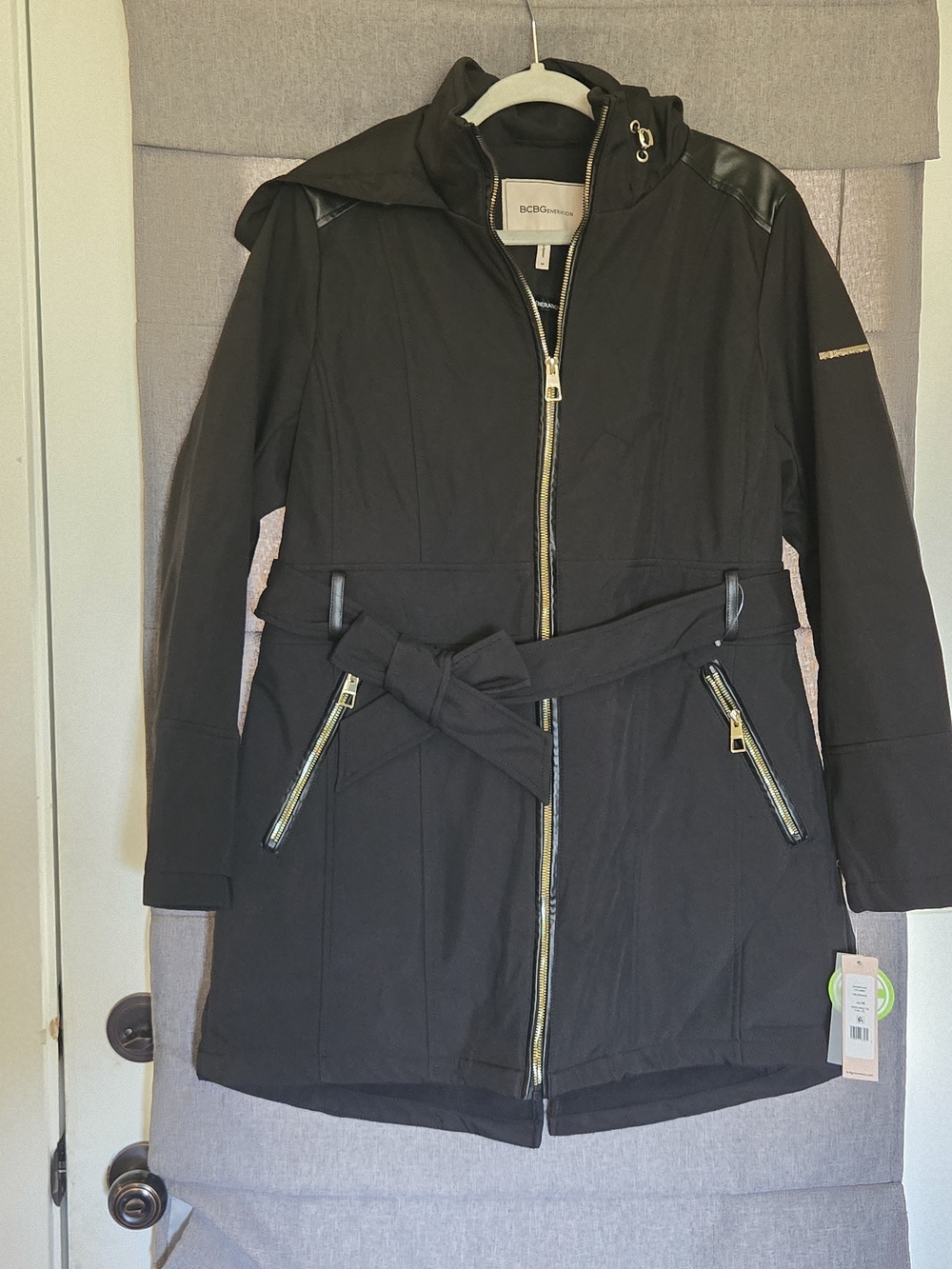 BCBGeneration Black Coat w/leather details Medium